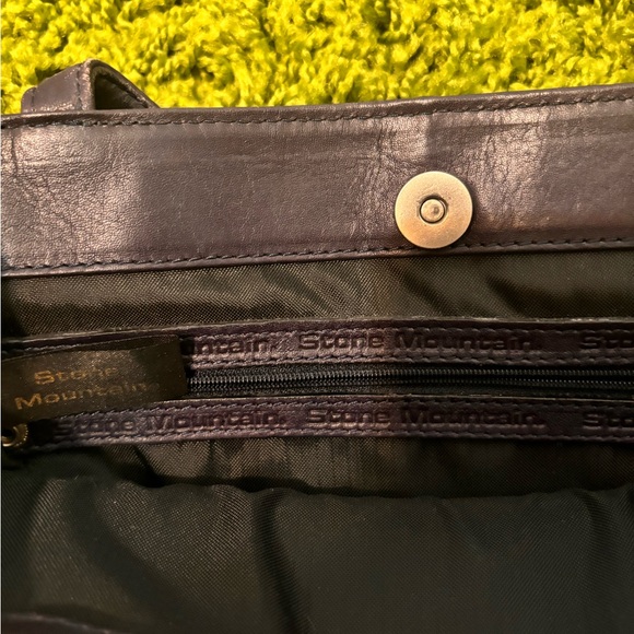 Purple-brown Stone Mountain leather shoulder bag - Picture 4 of 7
